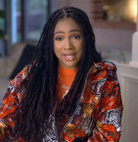 Monie Love Age